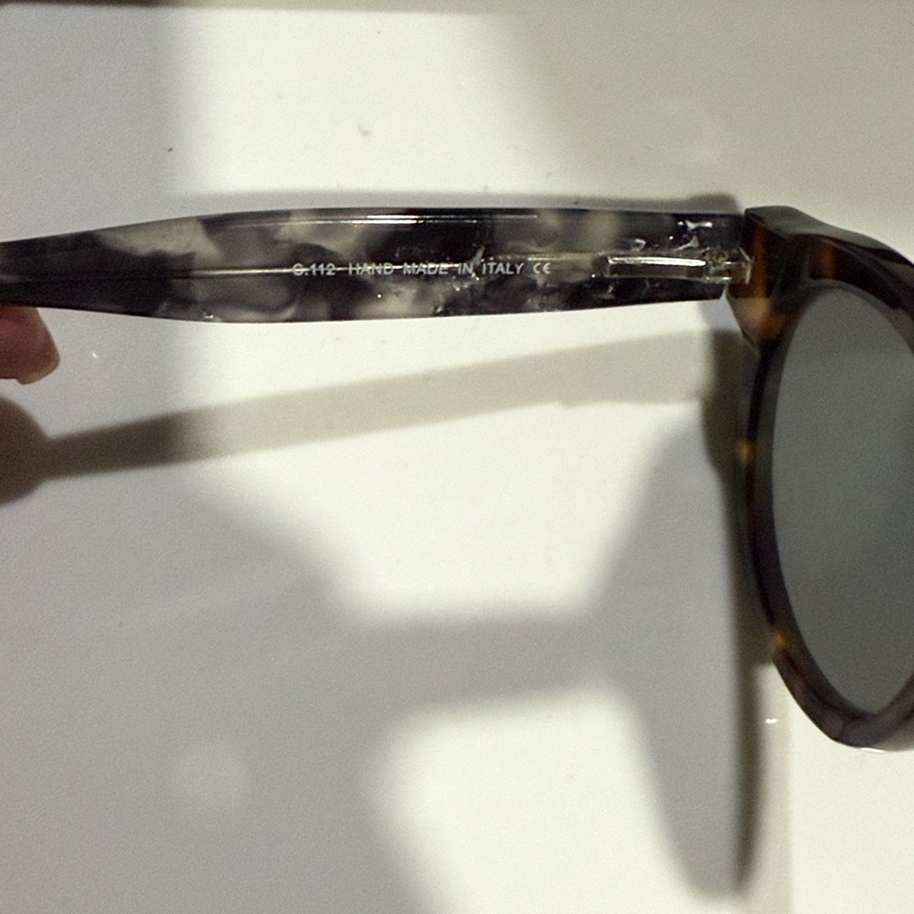 Illesteva Leonard Tortoise Pattern Sunglasses - image 5